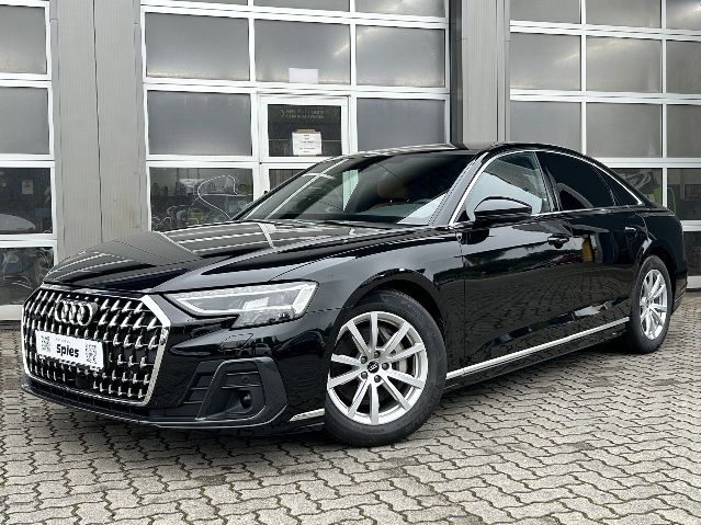 Audi A8 2024