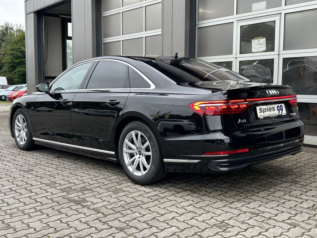 Audi A8 2024