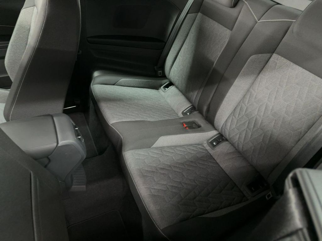 Volkswagen T-Roc 2024