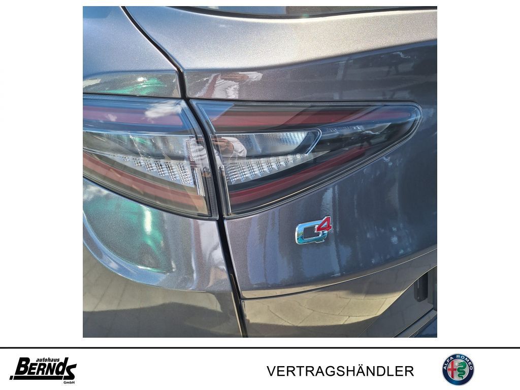 Alfa Romeo Stelvio 2024