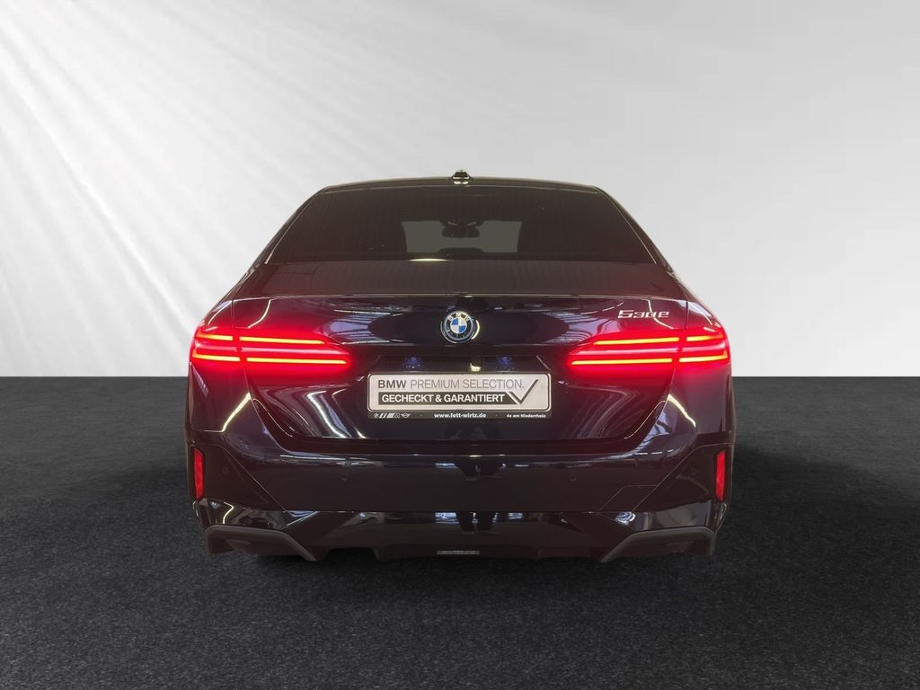 BMW 530 2025