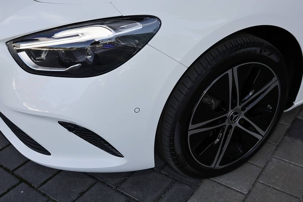 Mercedes-Benz B 250 2024