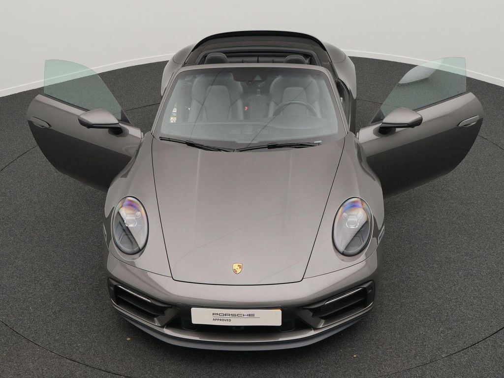 Porsche 992 2022