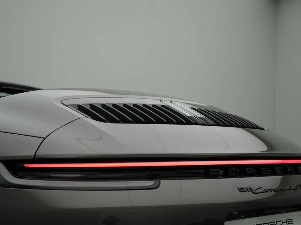 Porsche 992 2022