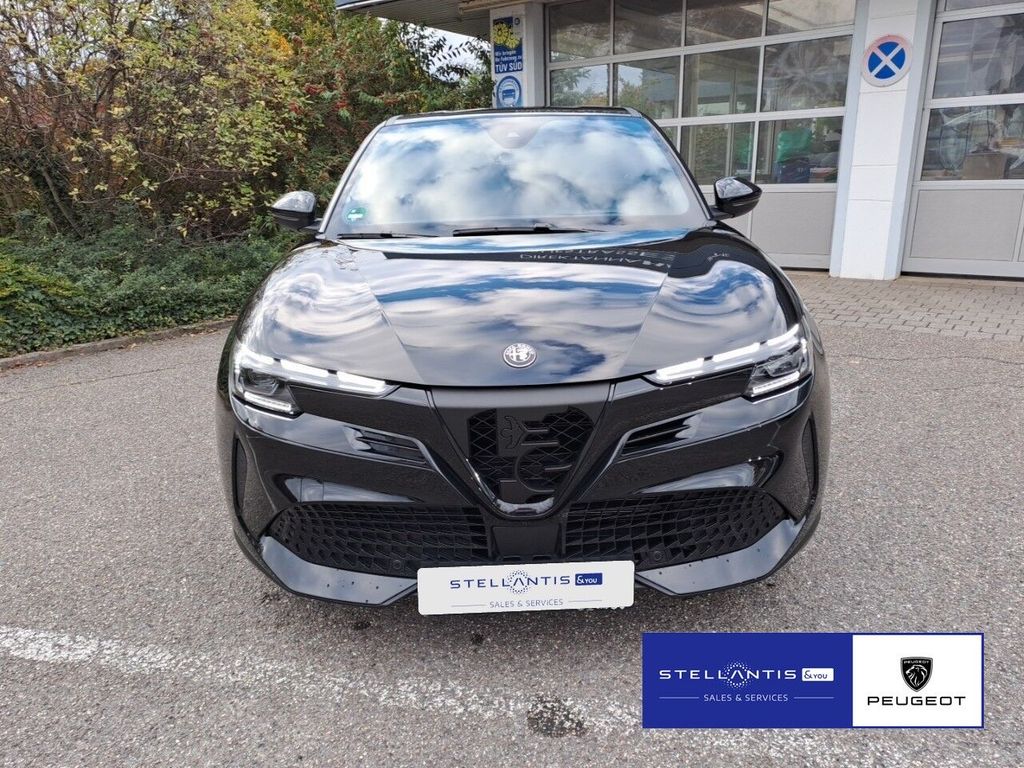 Alfa Romeo Junior 2025