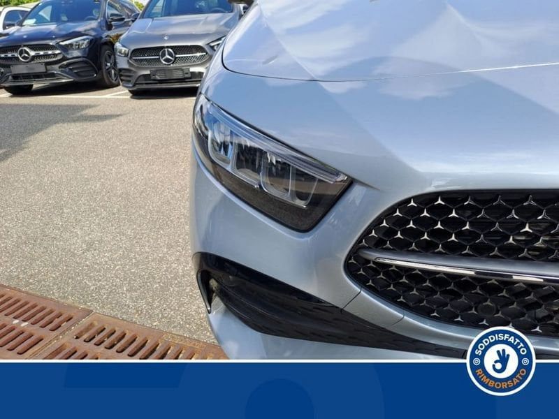 Mercedes-Benz A 180 2024