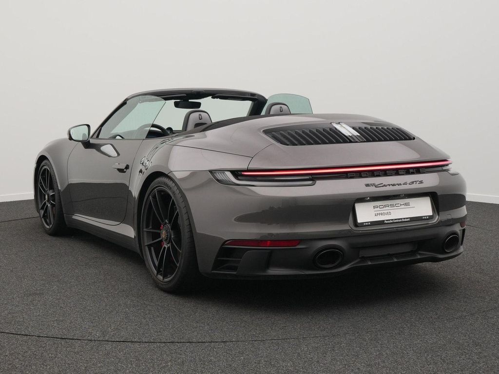 Porsche 992 2022