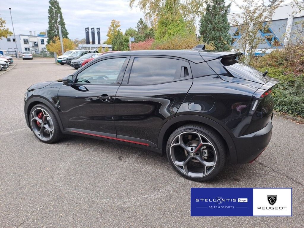 Alfa Romeo Junior 2025