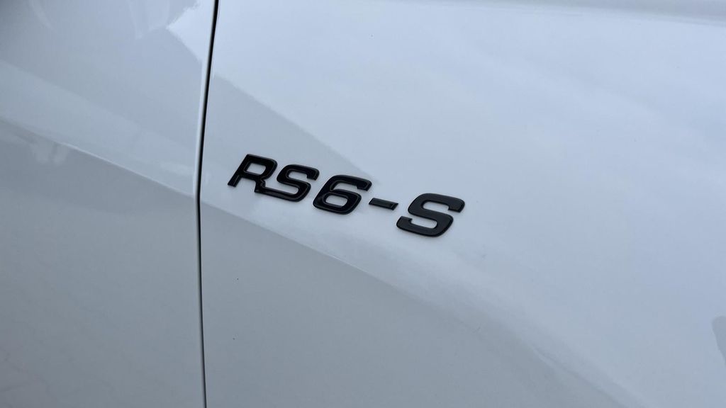 Audi RS6 2023