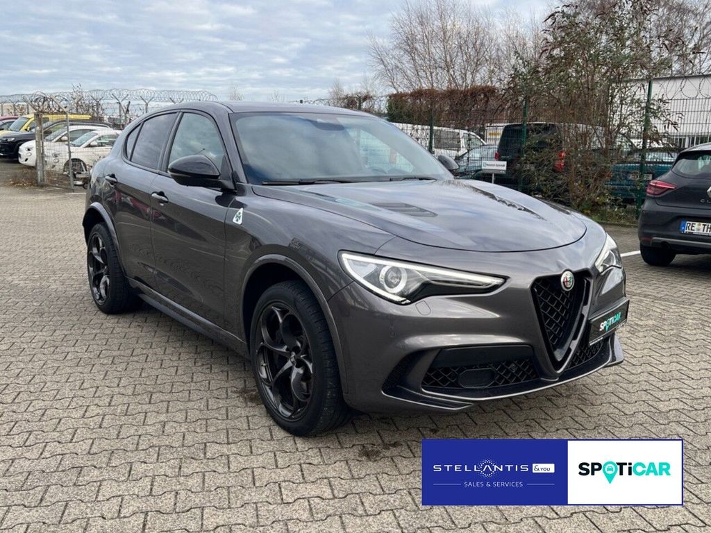 Alfa Romeo Stelvio 2022