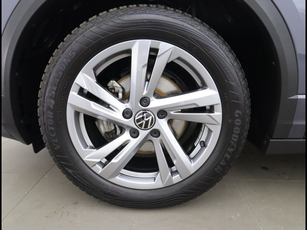 Volkswagen T-Roc 2024