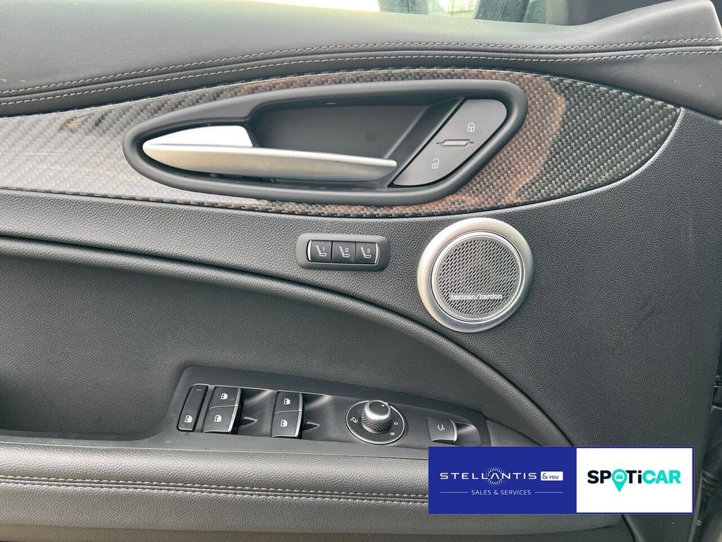 Alfa Romeo Stelvio 2022