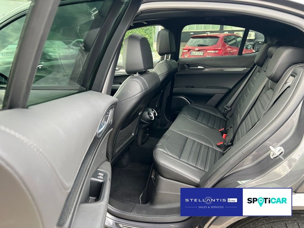 Alfa Romeo Stelvio 2022