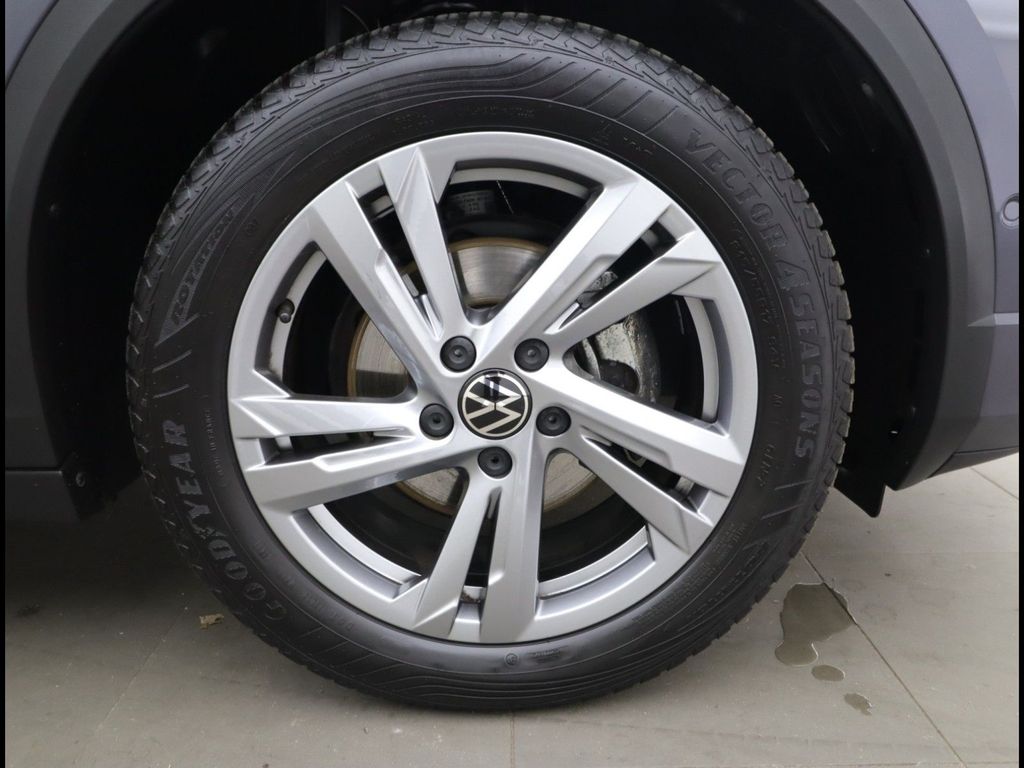 Volkswagen T-Roc 2024