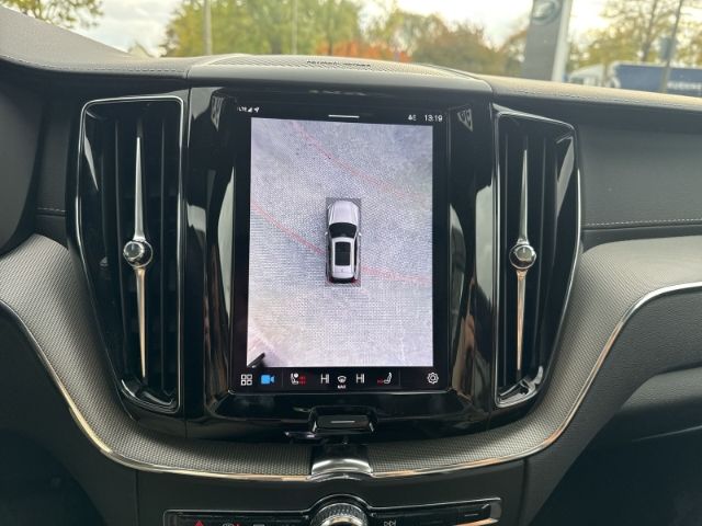Volvo XC60 2025