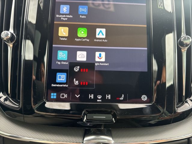Volvo XC60 2025