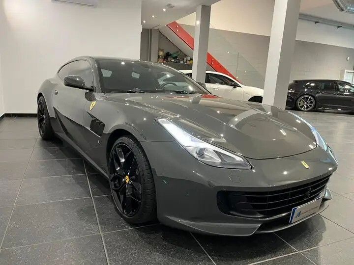Ferrari GTC4Lusso 2018