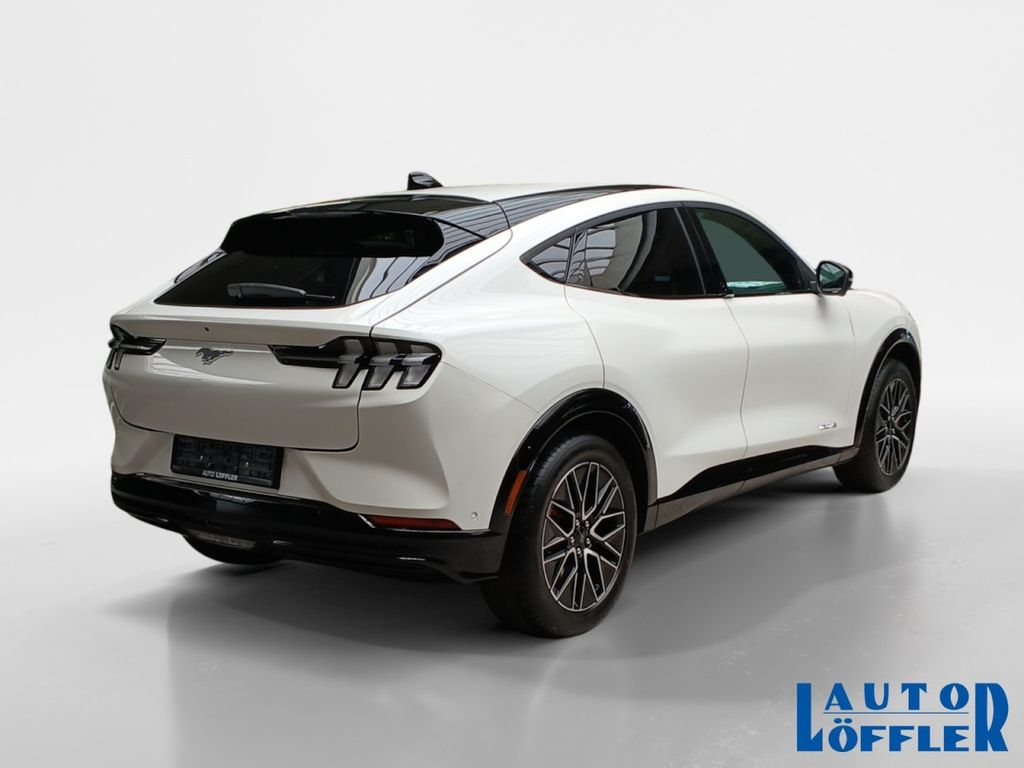 Ford Mustang Mach-E 2025