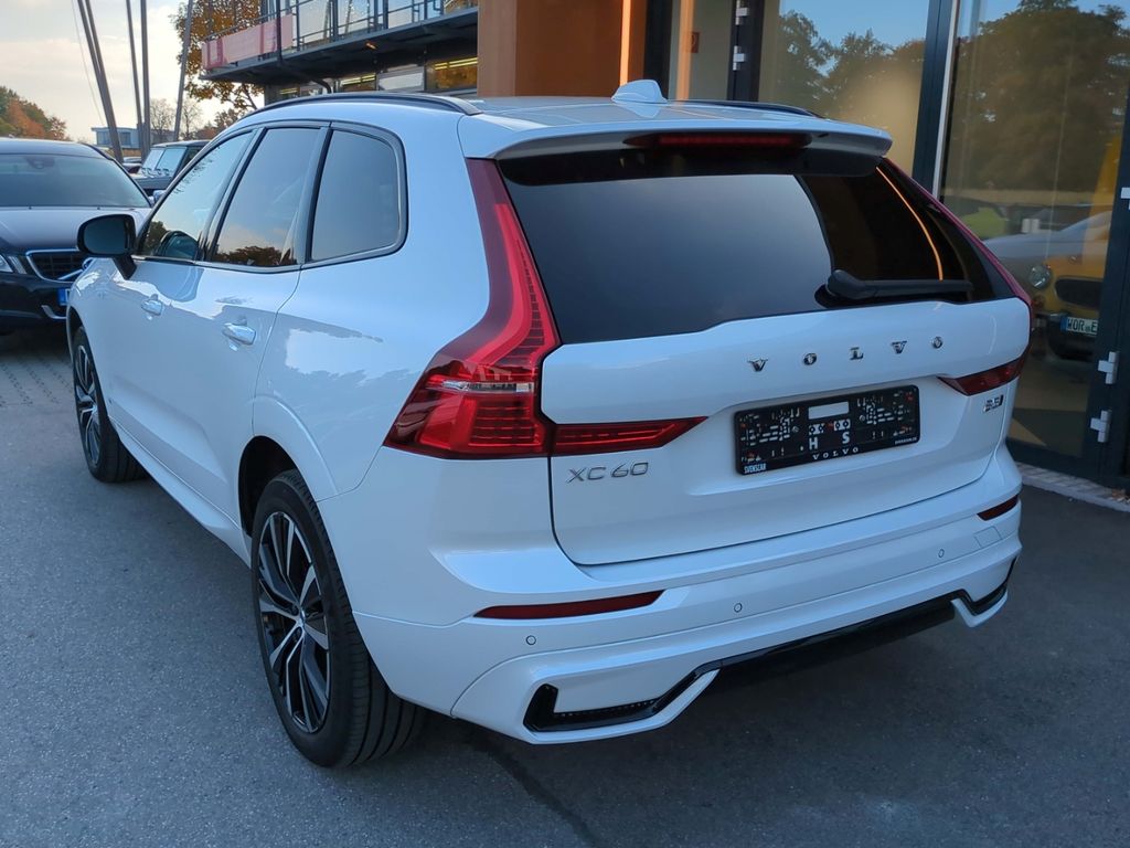 Volvo XC60 2022
