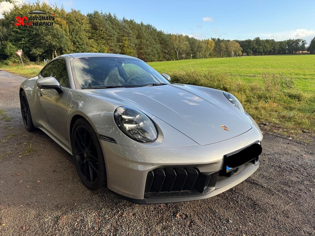 Porsche 992 2024