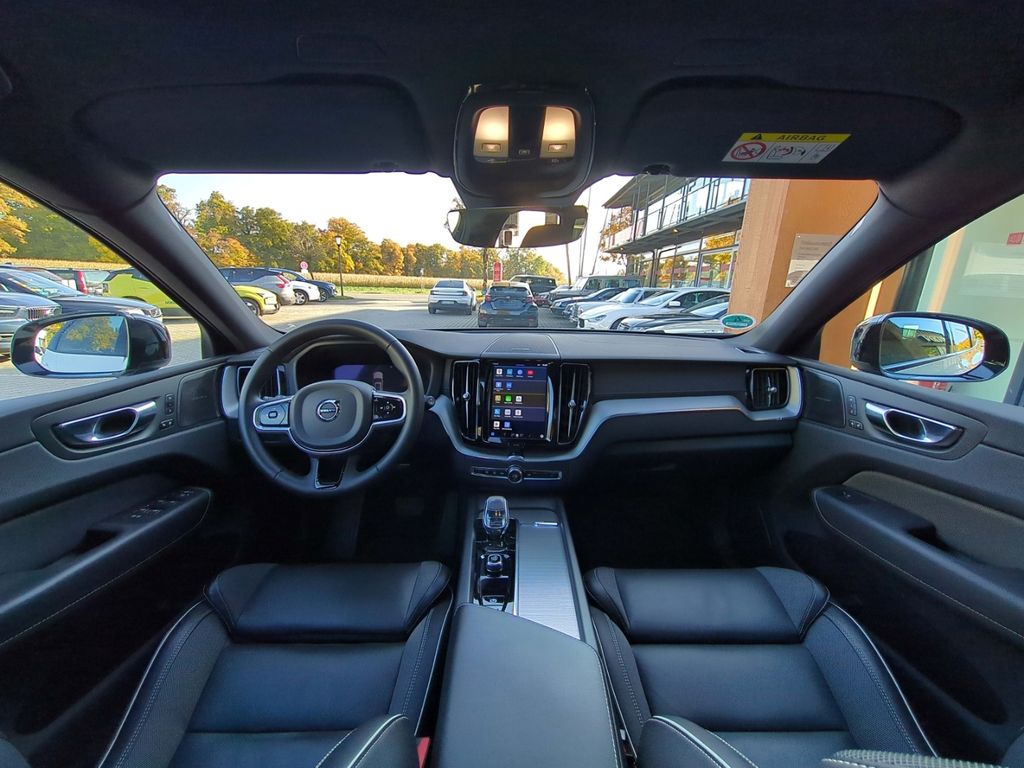 Volvo XC60 2022