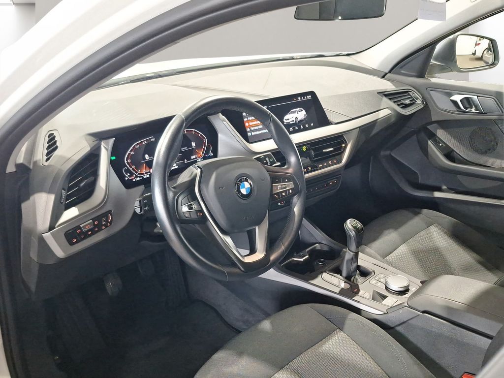 BMW 116 2023