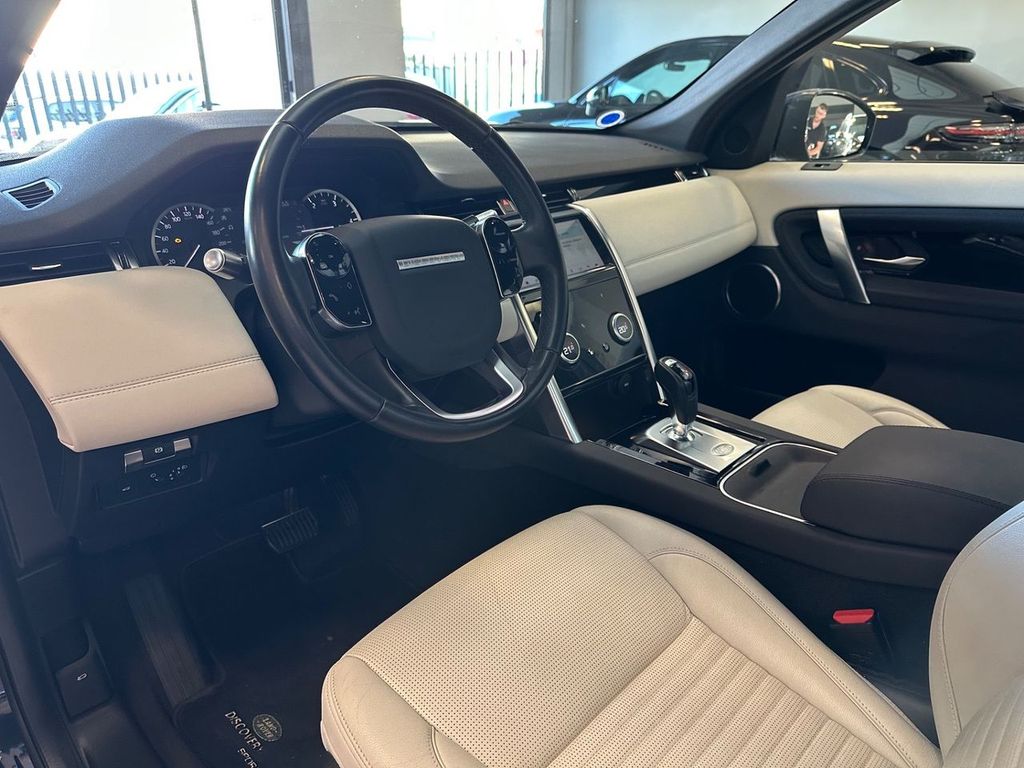 Land Rover Discovery Sport 2020