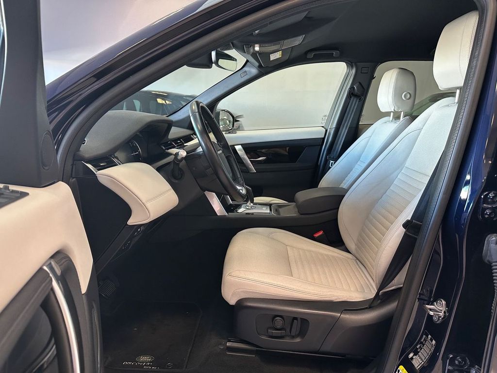 Land Rover Discovery Sport 2020