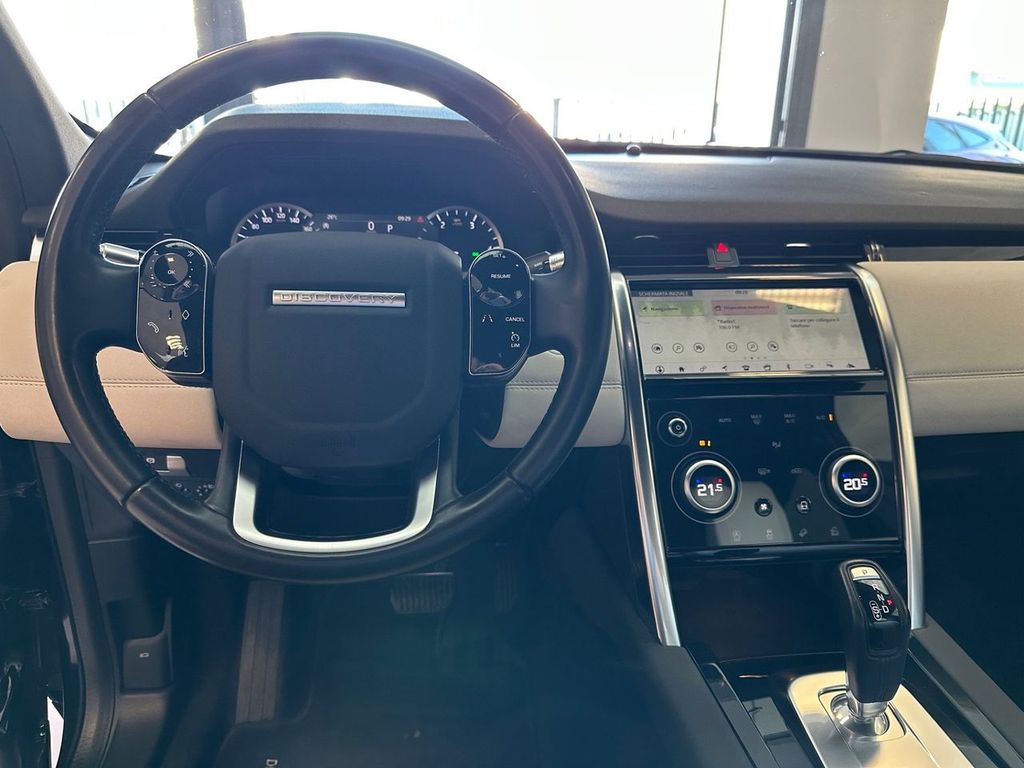 Land Rover Discovery Sport 2020