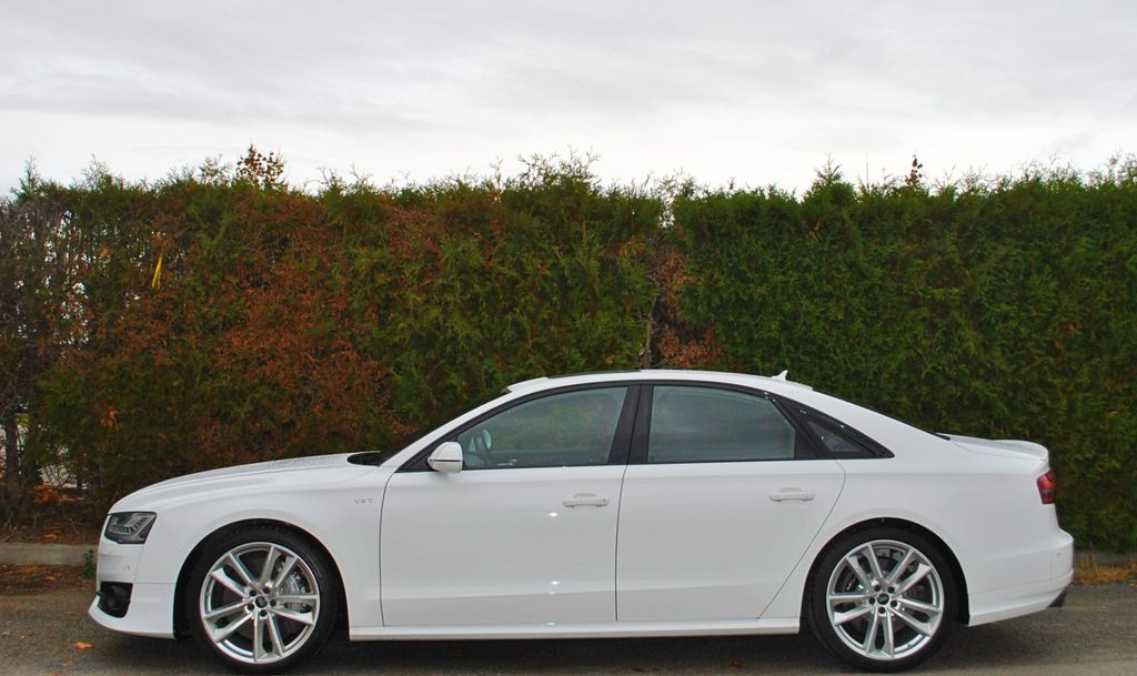 Audi S8 2017