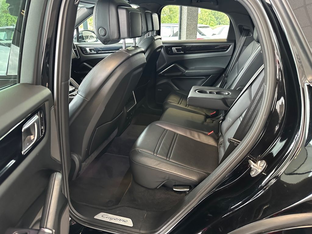 Porsche Cayenne 2019