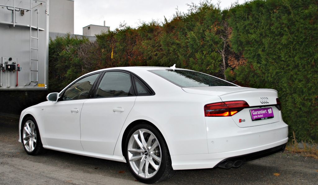 Audi S8 2017