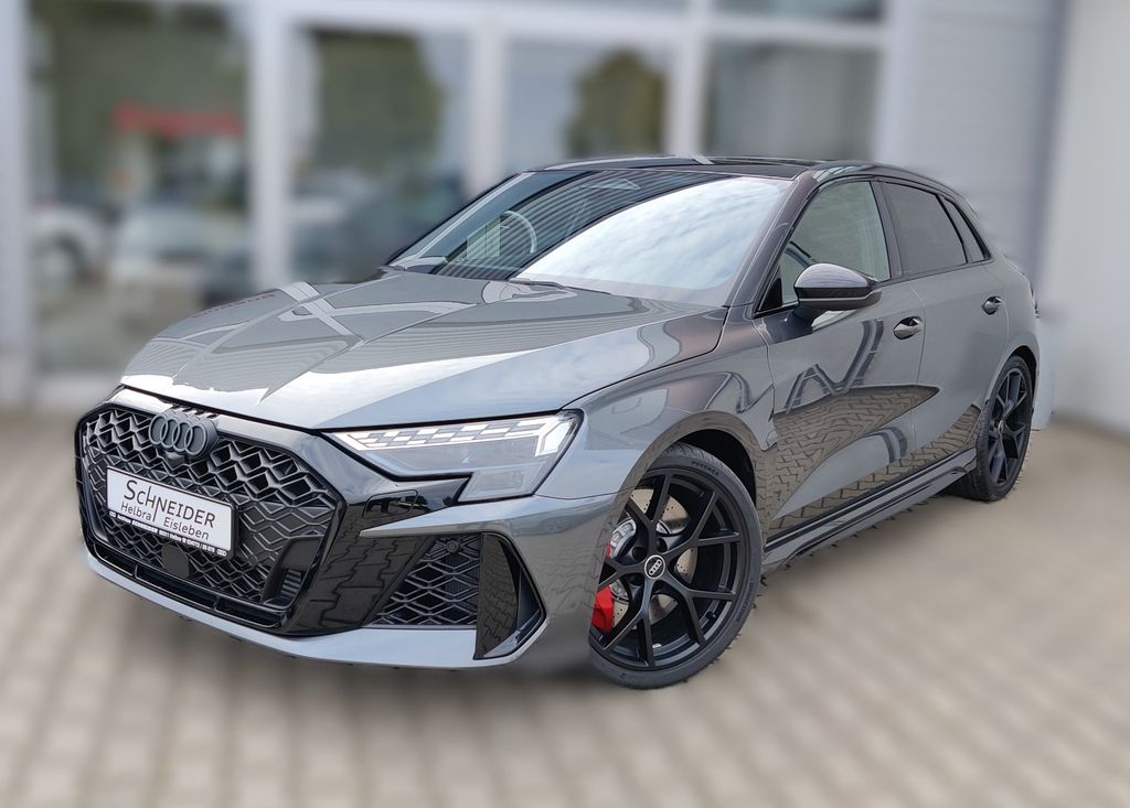 Audi RS3 2025