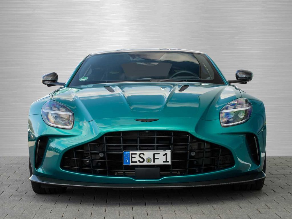 Aston Martin V8 Vantage 2024