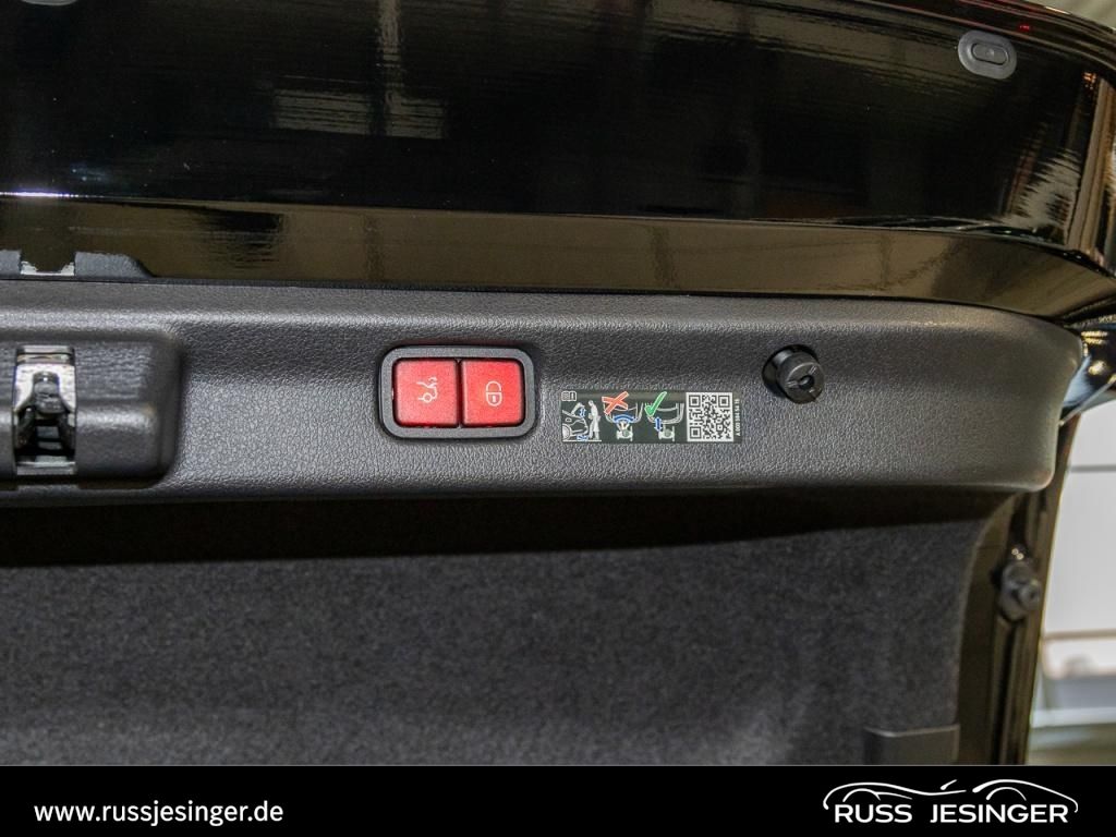 Mercedes-Benz EQE 2023