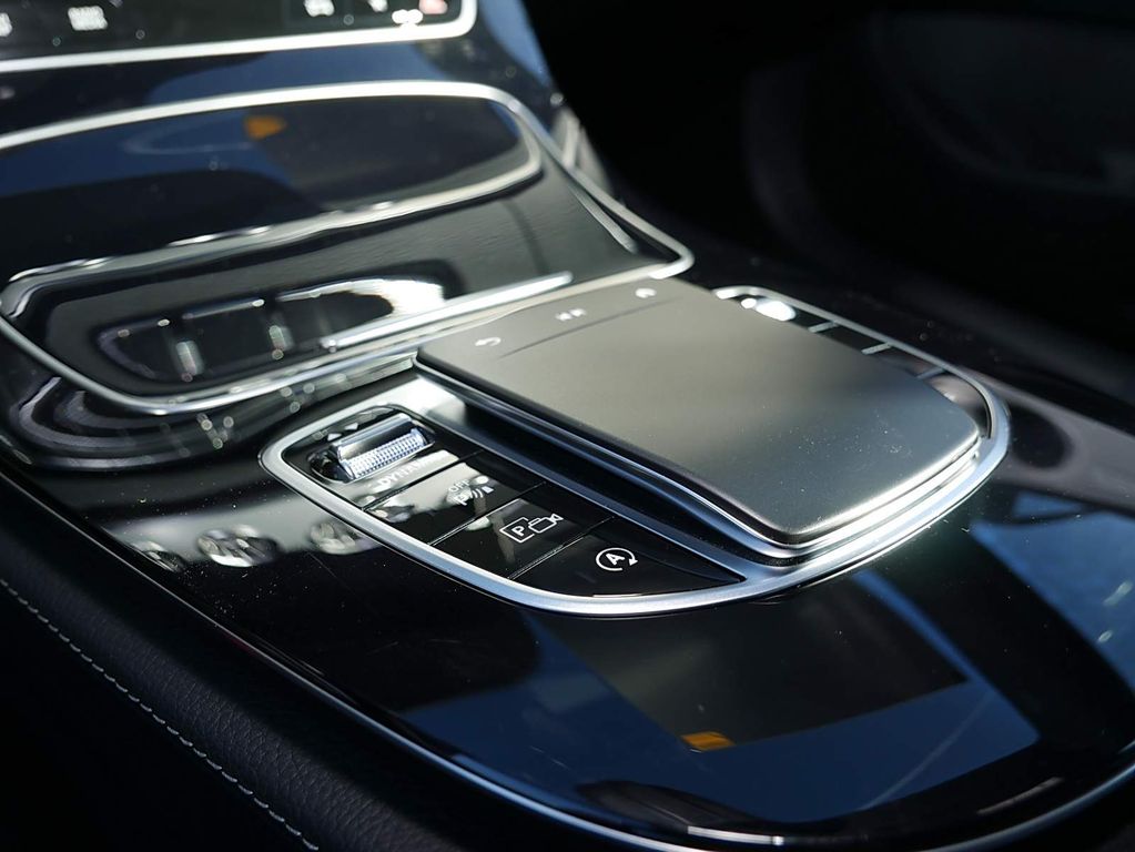 Mercedes-Benz E 350 2022