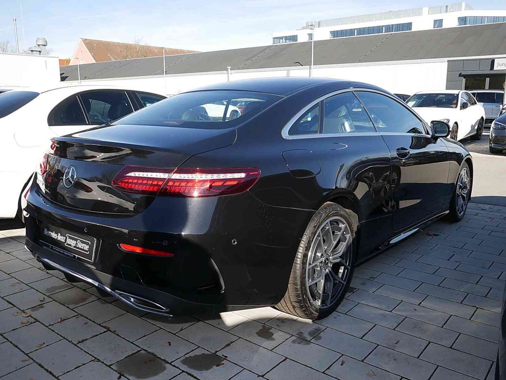 Mercedes-Benz E 350 2022