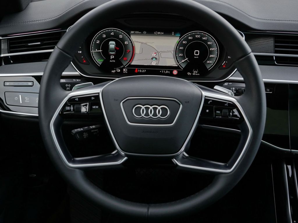 Audi A8 2025