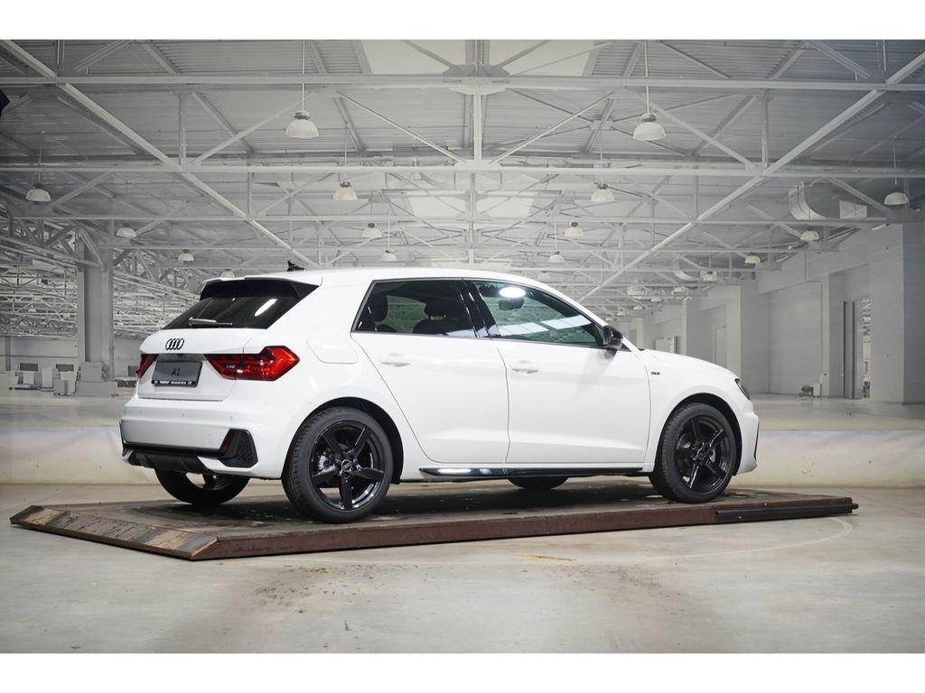 Audi A1 2025