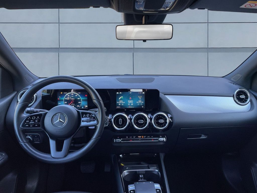 Mercedes-Benz B 200 2019