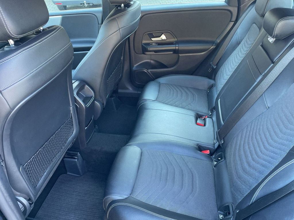 Mercedes-Benz B 200 2019