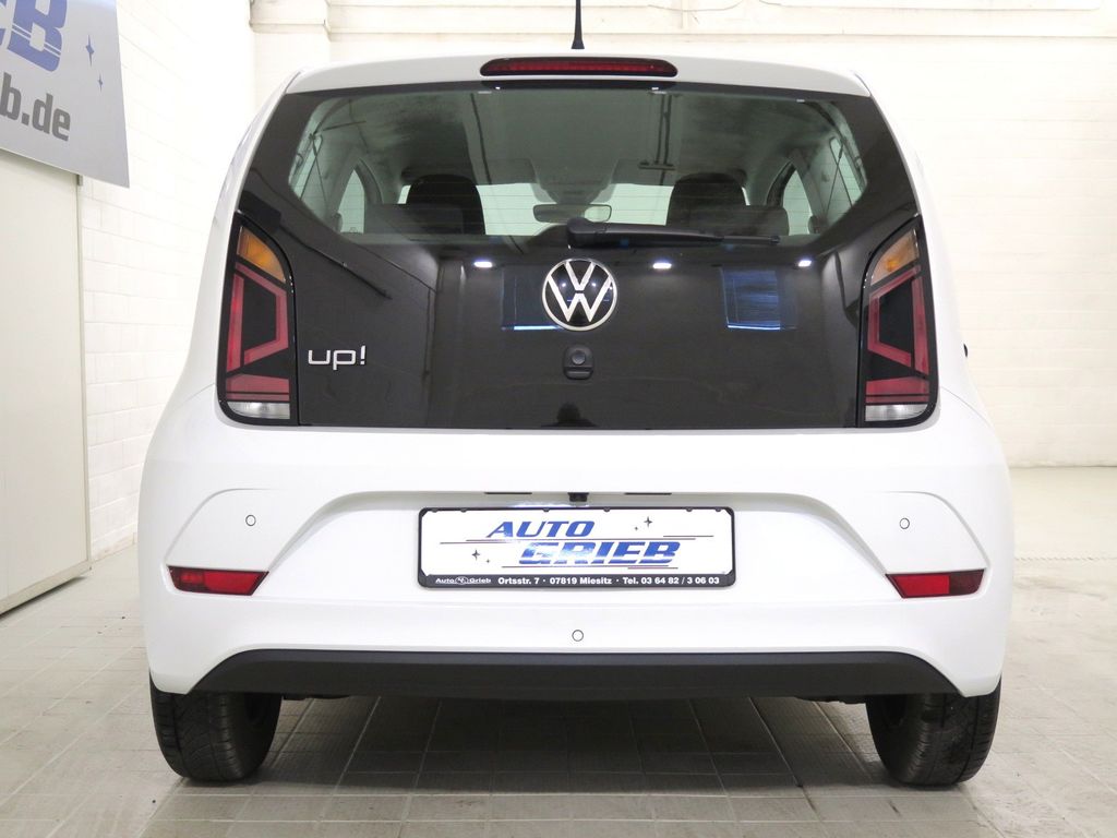 Volkswagen up! 2022