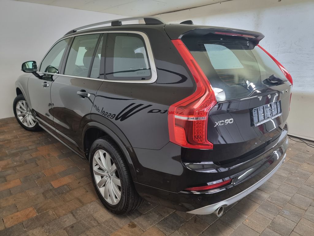 Volvo XC90 2019