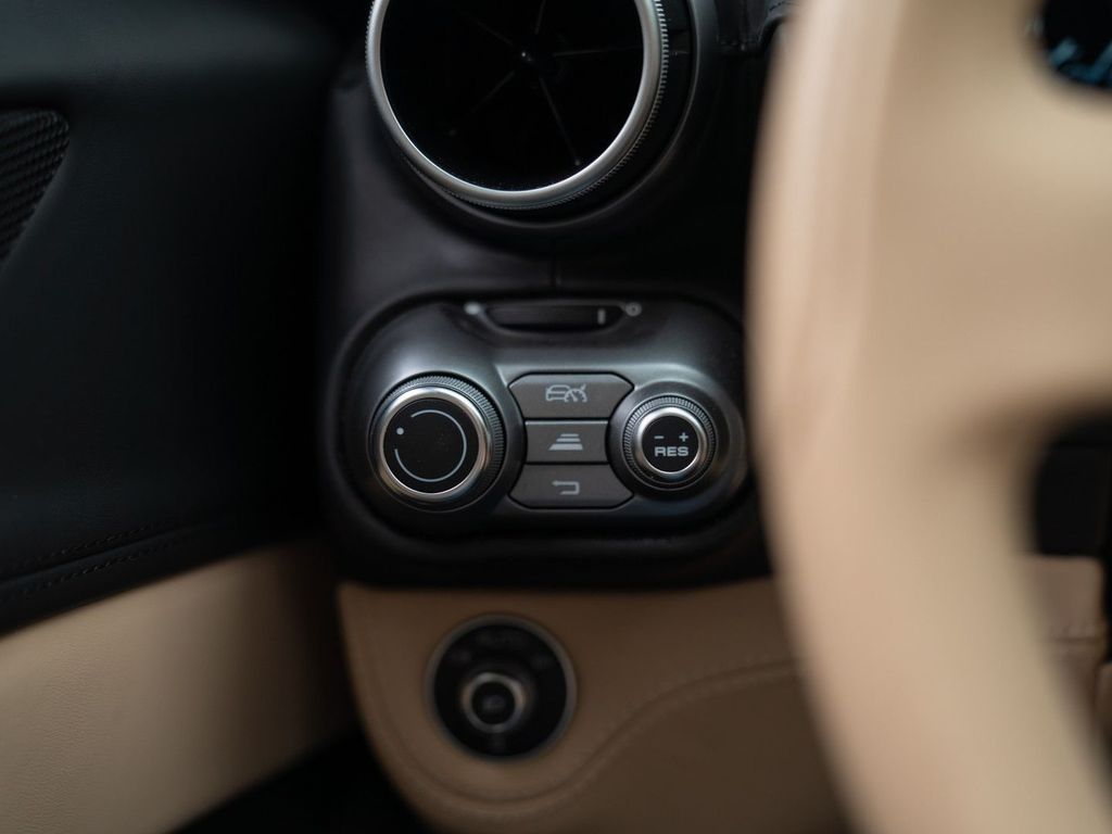 Ferrari Portofino 2023