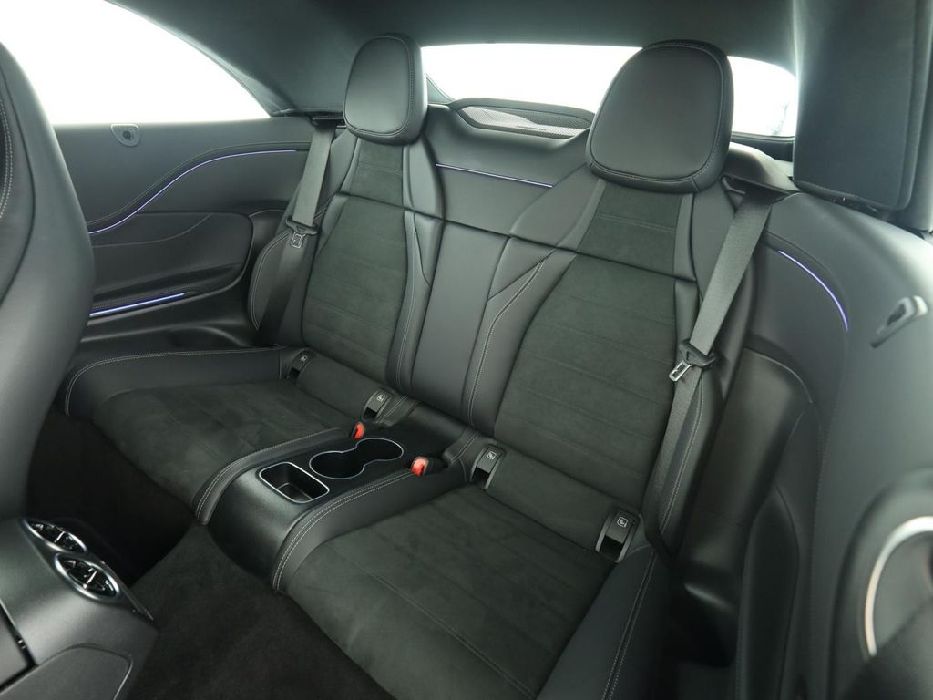 Mercedes-Benz CLE 200 2025