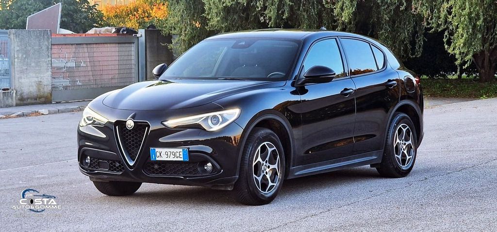 Alfa Romeo Stelvio 2022