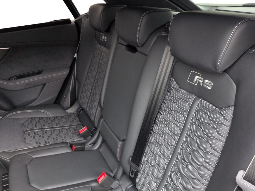 Audi RSQ8 2025