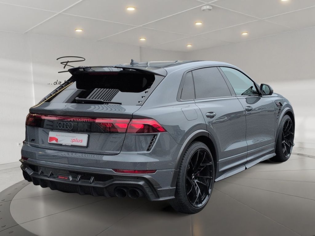 Audi RSQ8 2025
