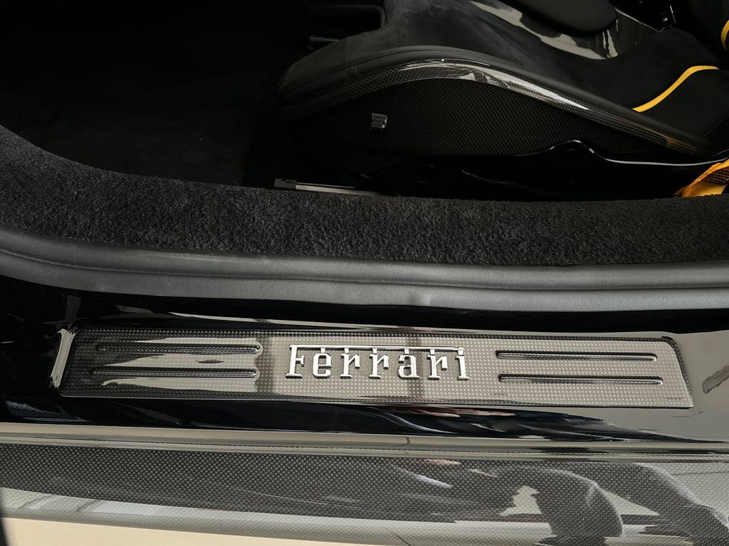 Ferrari 296 GTB 2023