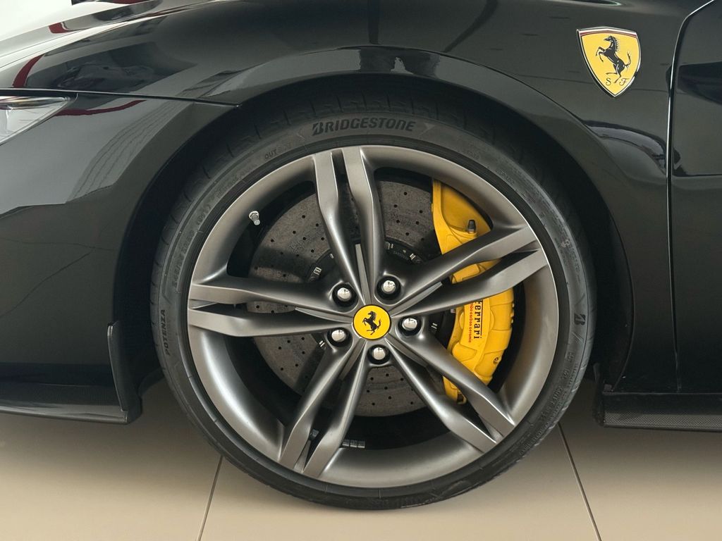 Ferrari 296 GTB 2023